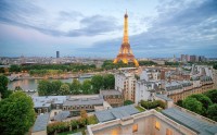 عکس نمای زیبا از برج ایفل در پاریس فرانسه
